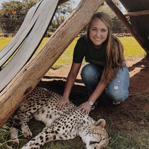 Meet your Posher, Tyler